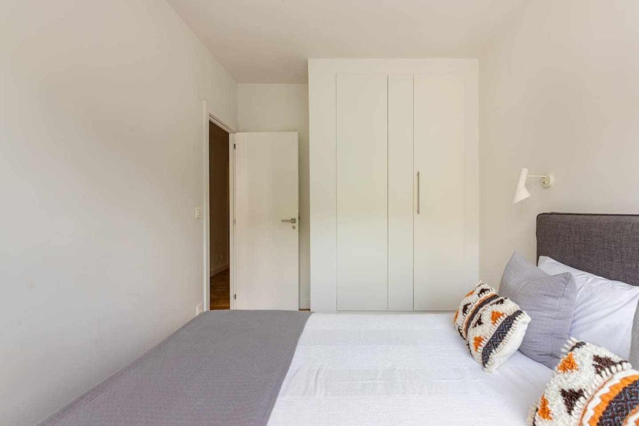 New Amara Suite Friends & Families Parking San Sebastián Esterno foto