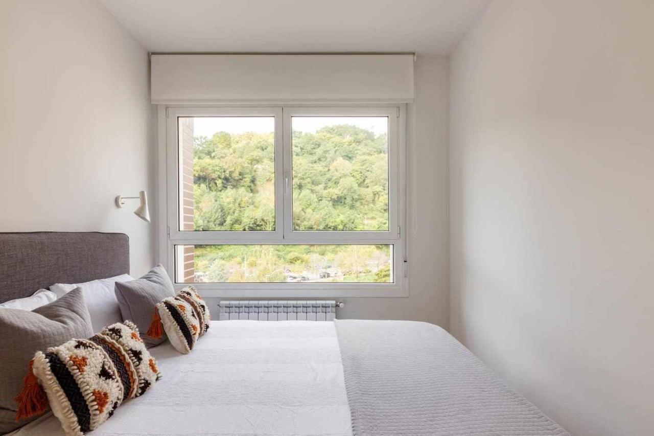 New Amara Suite Friends & Families Parking San Sebastián Esterno foto
