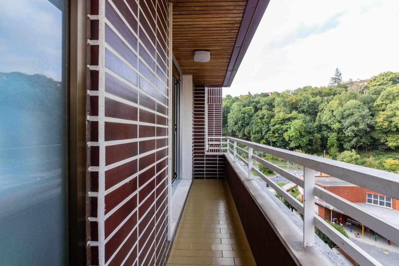 New Amara Suite Friends & Families Parking San Sebastián Esterno foto
