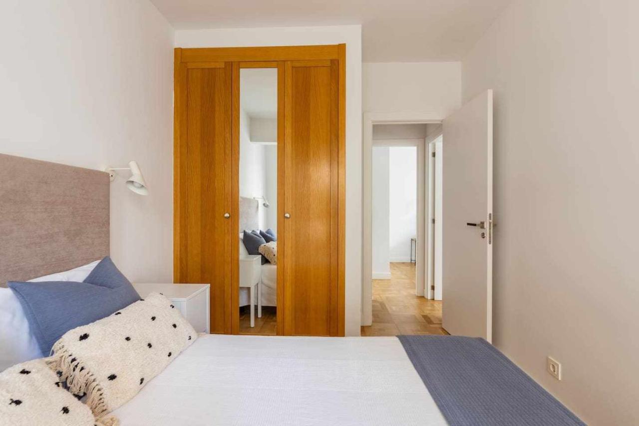 New Amara Suite Friends & Families Parking San Sebastián Esterno foto